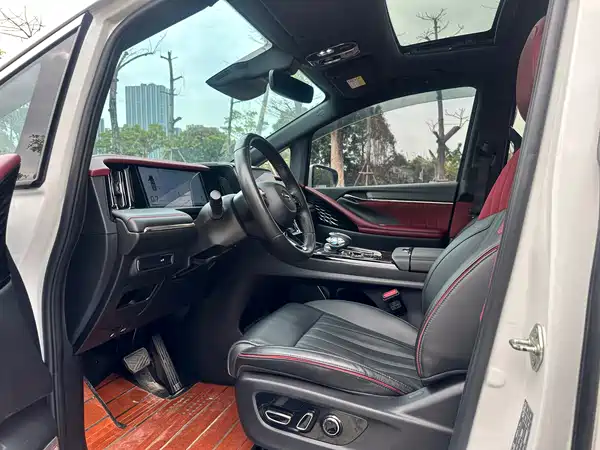 GAC Trumpchi M8 2023