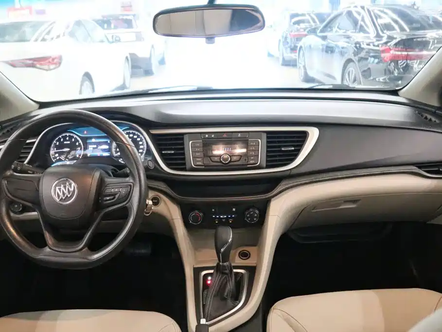 Buick Excelle 2015