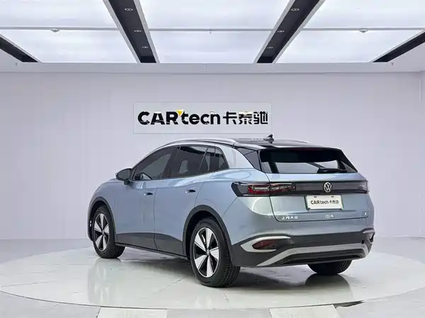 Volkswagen ID.4 X 2025