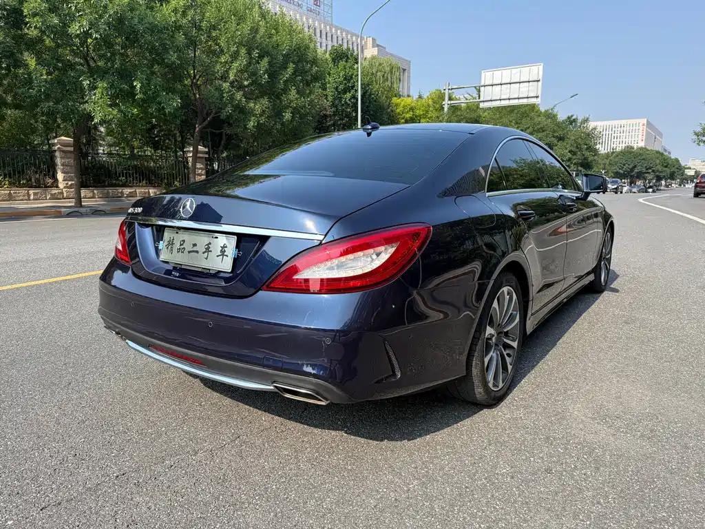 Mercedes-Benz CLS 2015 — фото 6