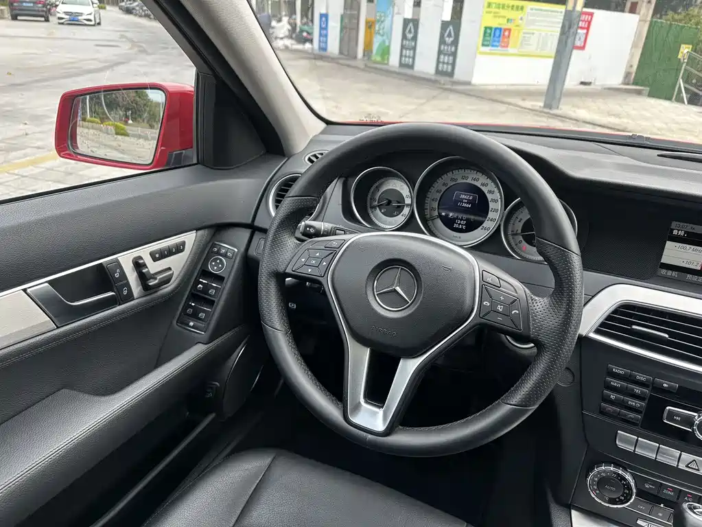 Mercedes-Benz C-Class 2013 — фото 13