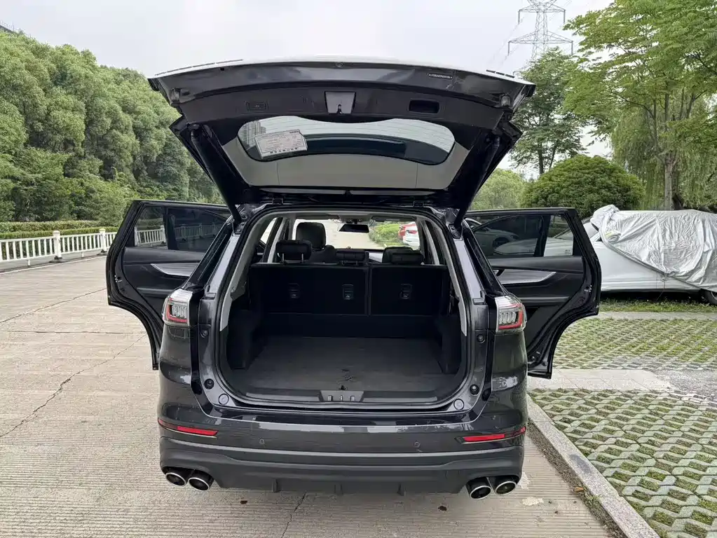 Chery Tiggo 8 PLUS 2022 — фото 9