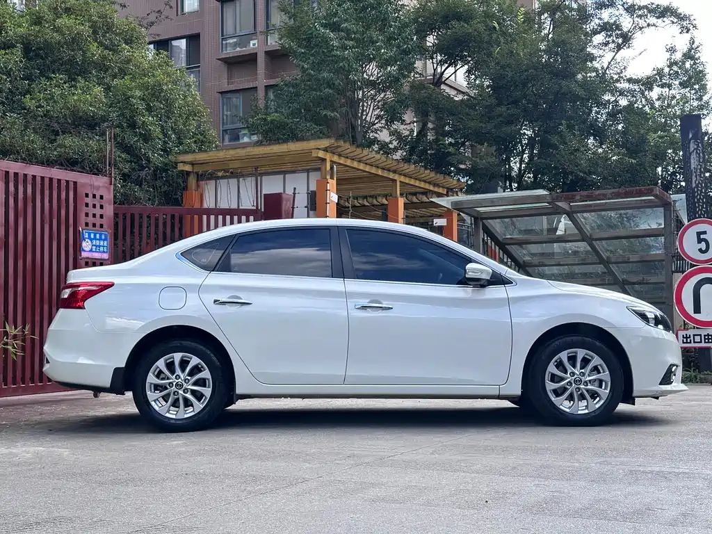 Nissan Sylphy 2019 — фото 12