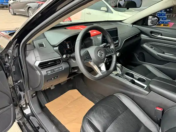 Nissan Teana 2020