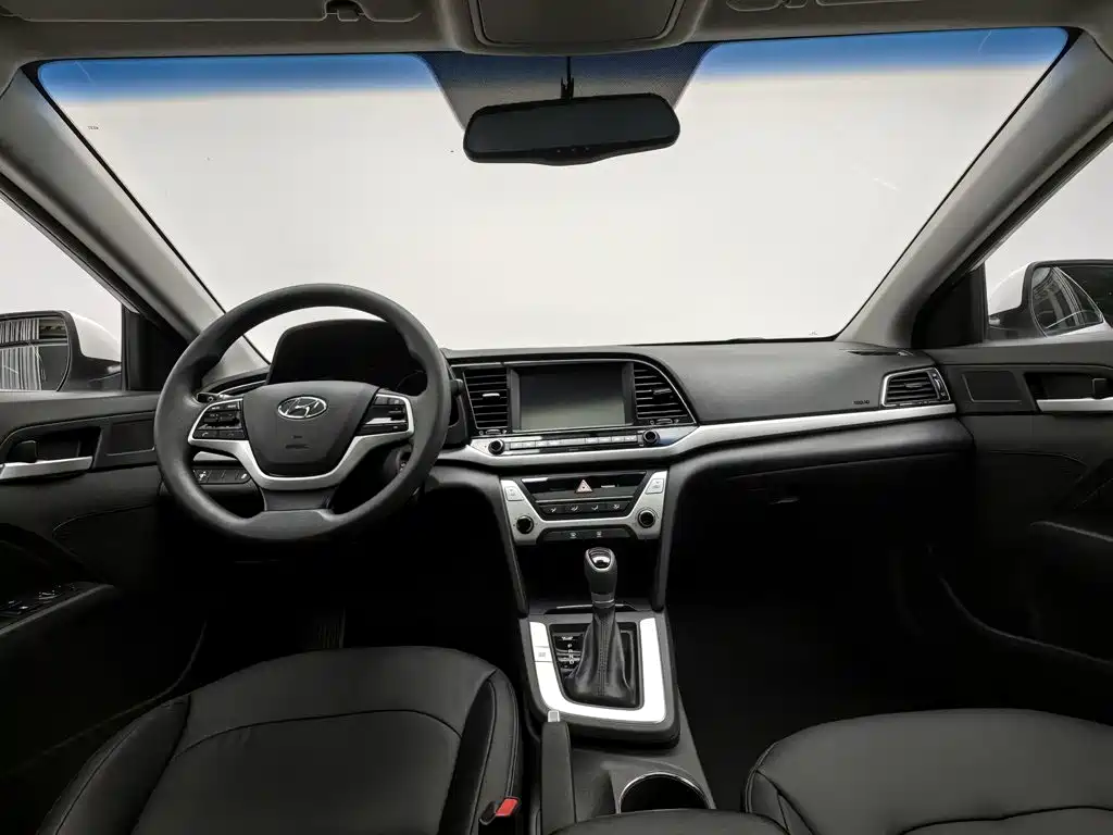 Hyundai Celesta 2016 — фото 5
