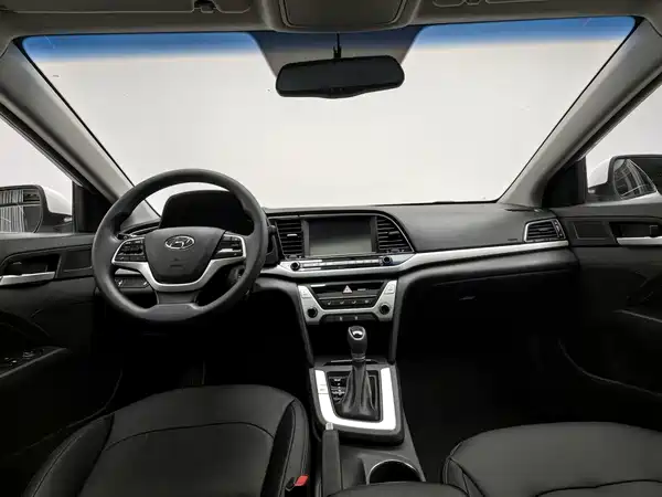 Hyundai Celesta 2016