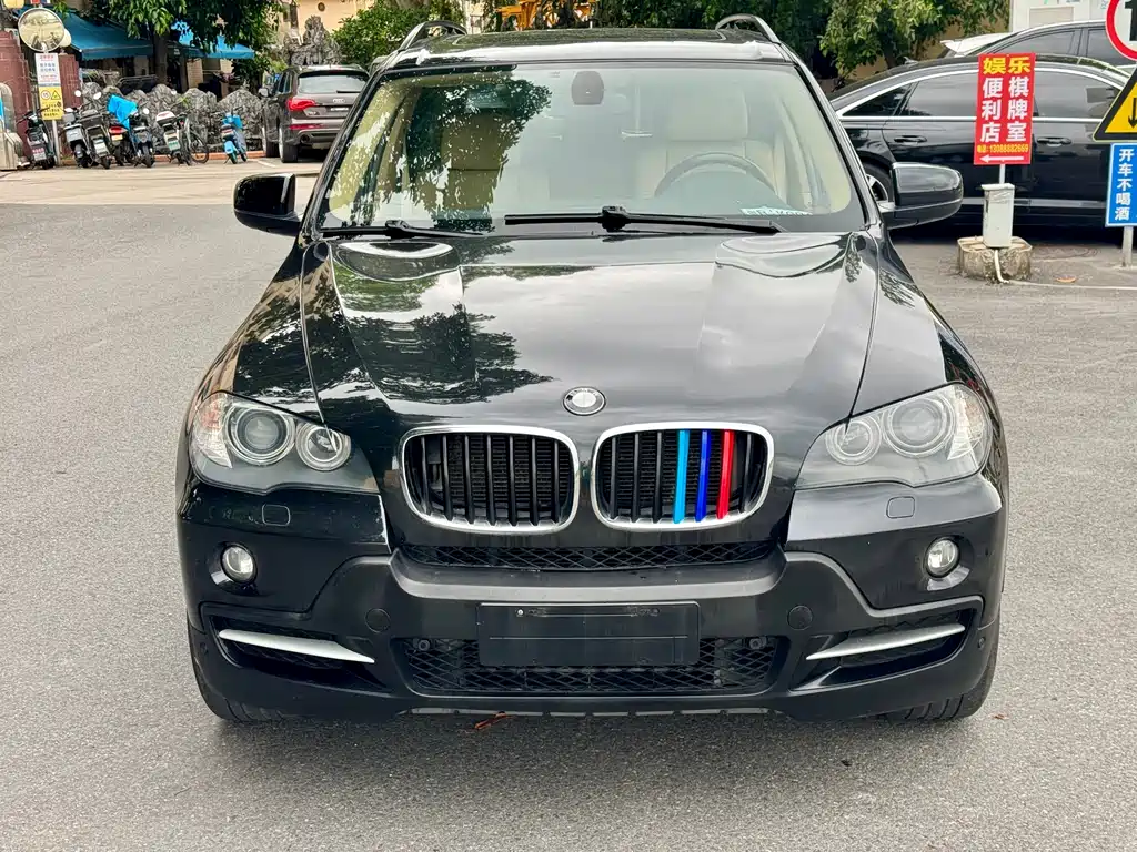 BMW X5 2010 — фото 2