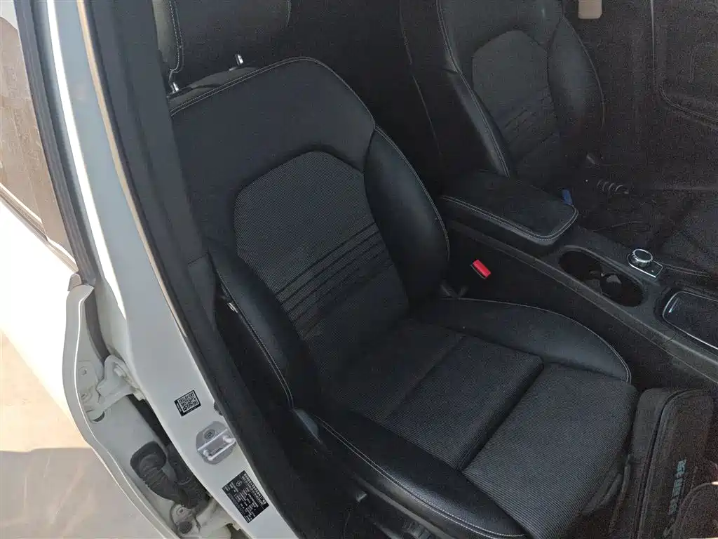 Mercedes-Benz B-Class 2017 — фото 20