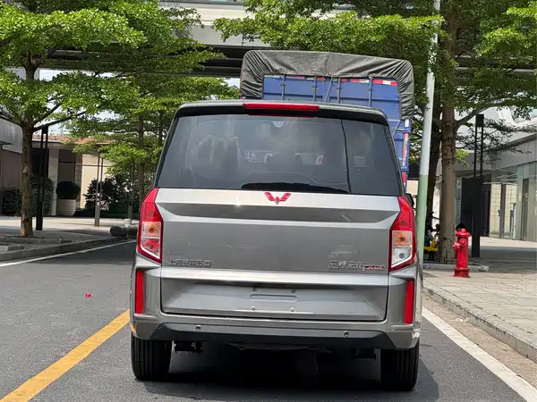 Wuling Hongguang PLUS 2019