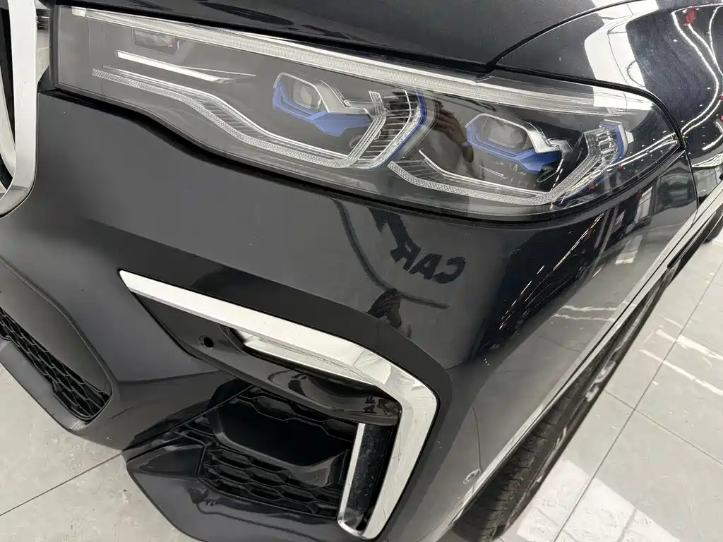 BMW X7 2021 — фото 16
