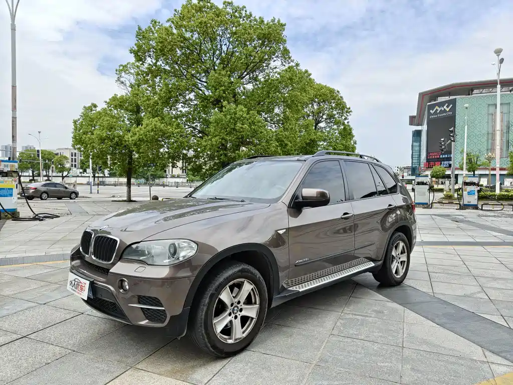 BMW X5 2011 — фото 1