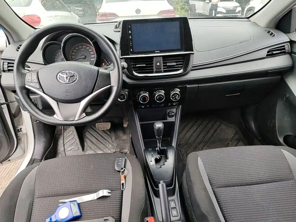 Toyota Vios 2023 — фото 10