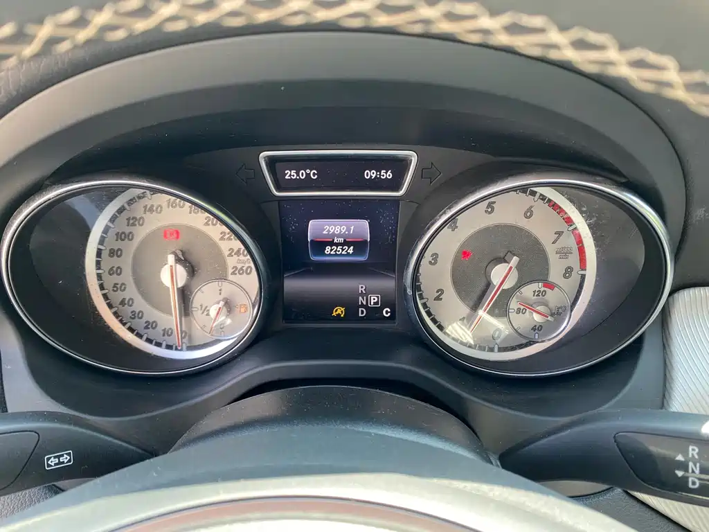 Mercedes-Benz CLA 2016 — фото 11
