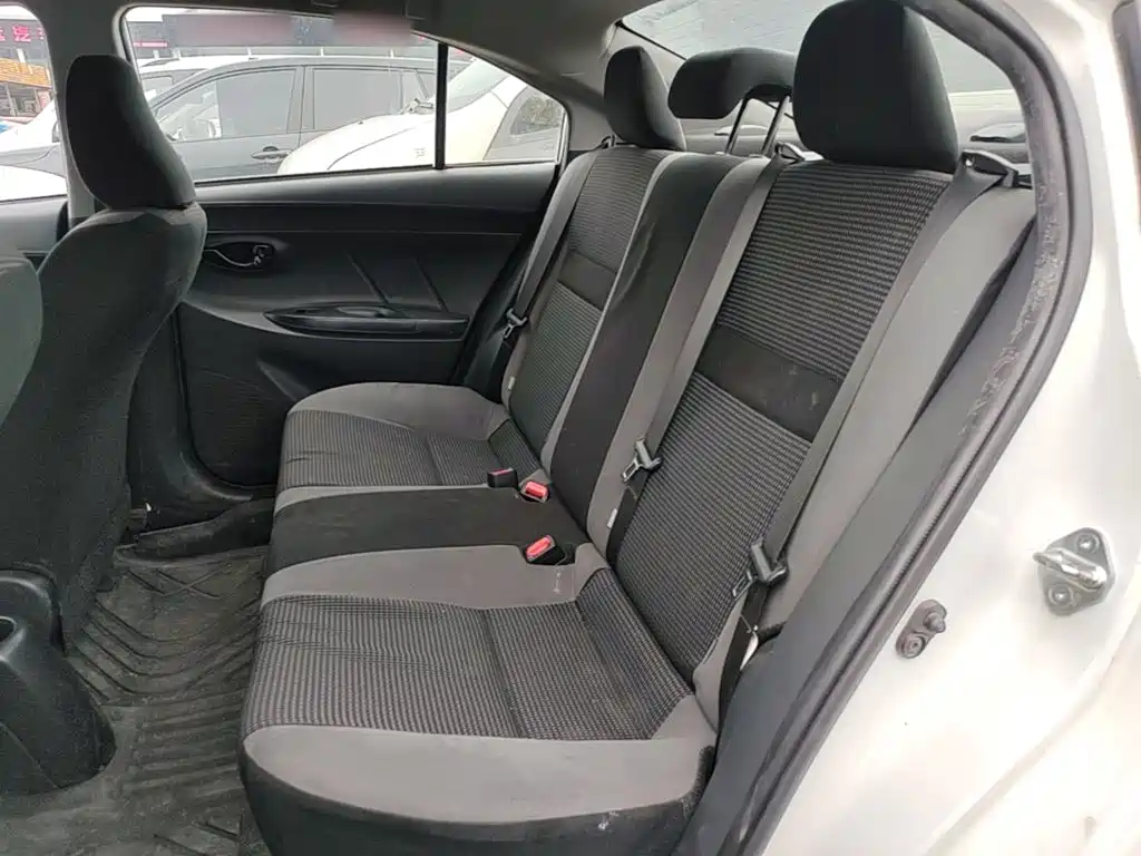 Toyota Vios 2023 — фото 17