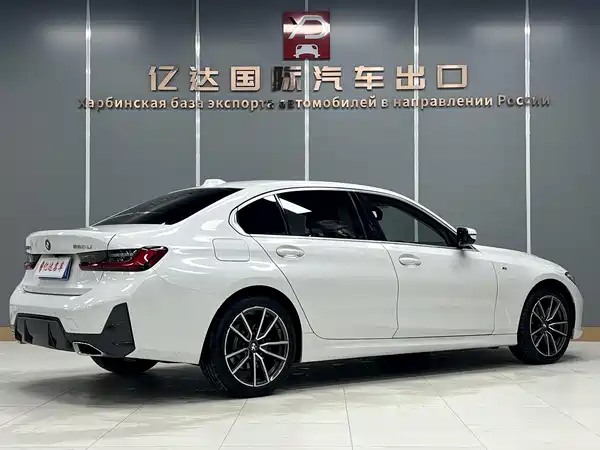 BMW 3 Series 2023