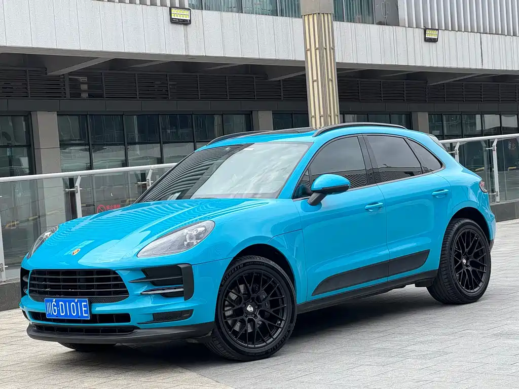 Porsche Macan 2018 — фото 1