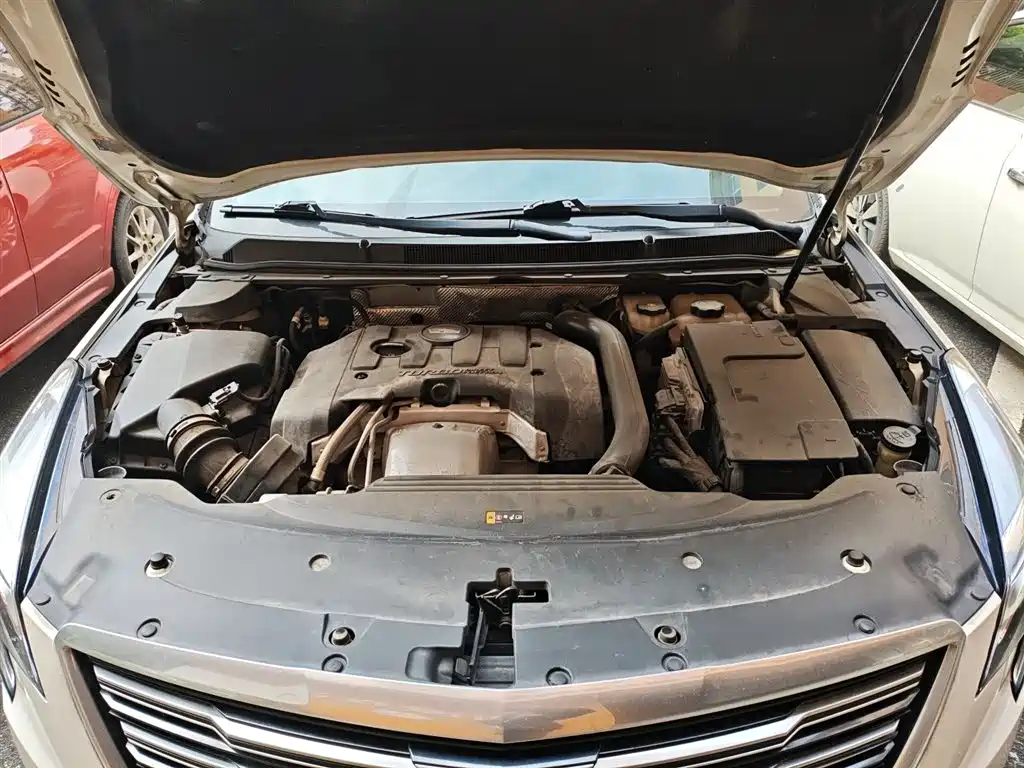 Cadillac XTS 2019 — фото 16