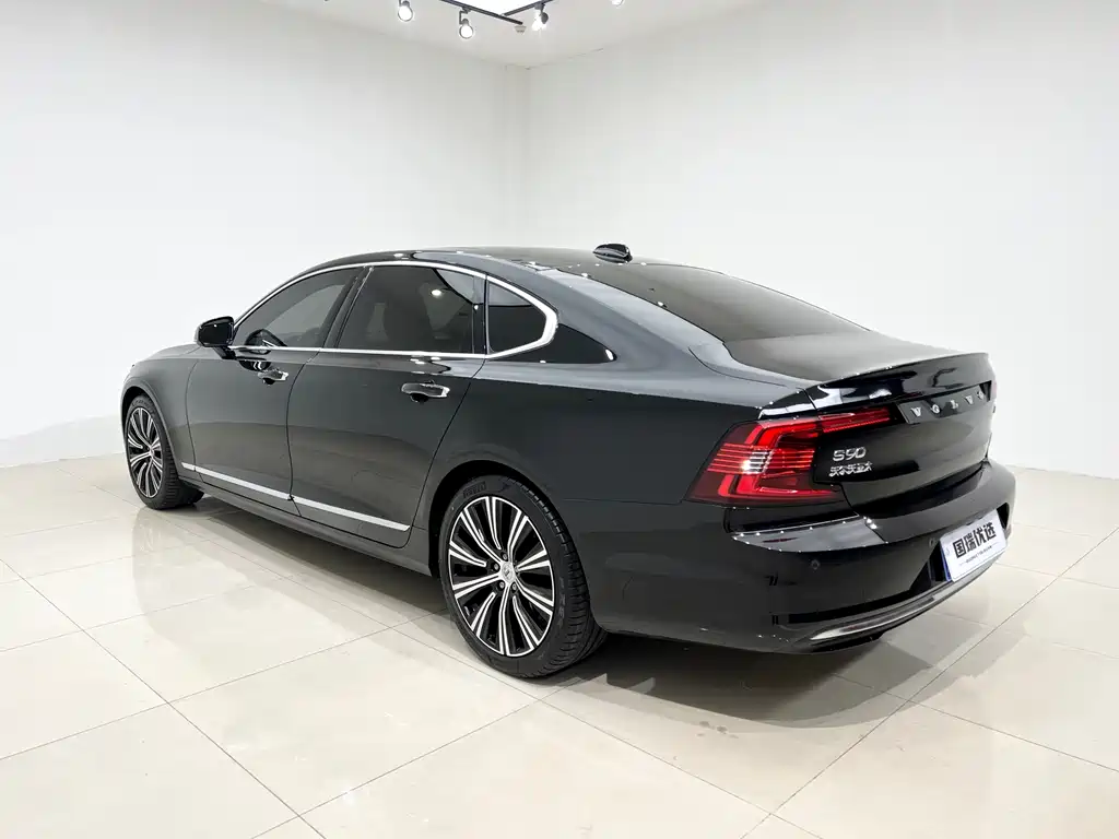 Volvo S90 2023 — фото 4