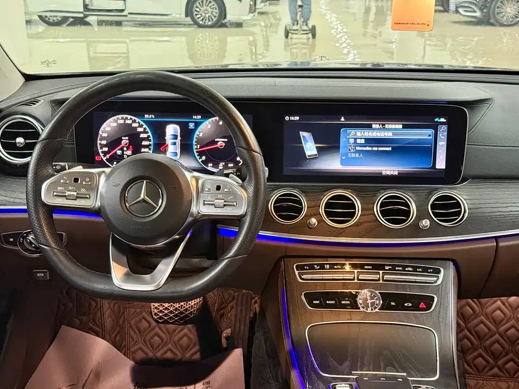 Mercedes-Benz E-Class 2019 — фото 9