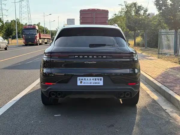 Porsche Cayenne 2024