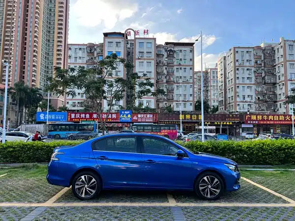 Peugeot 408 2019
