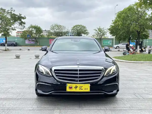 Mercedes-Benz E-Class 2020