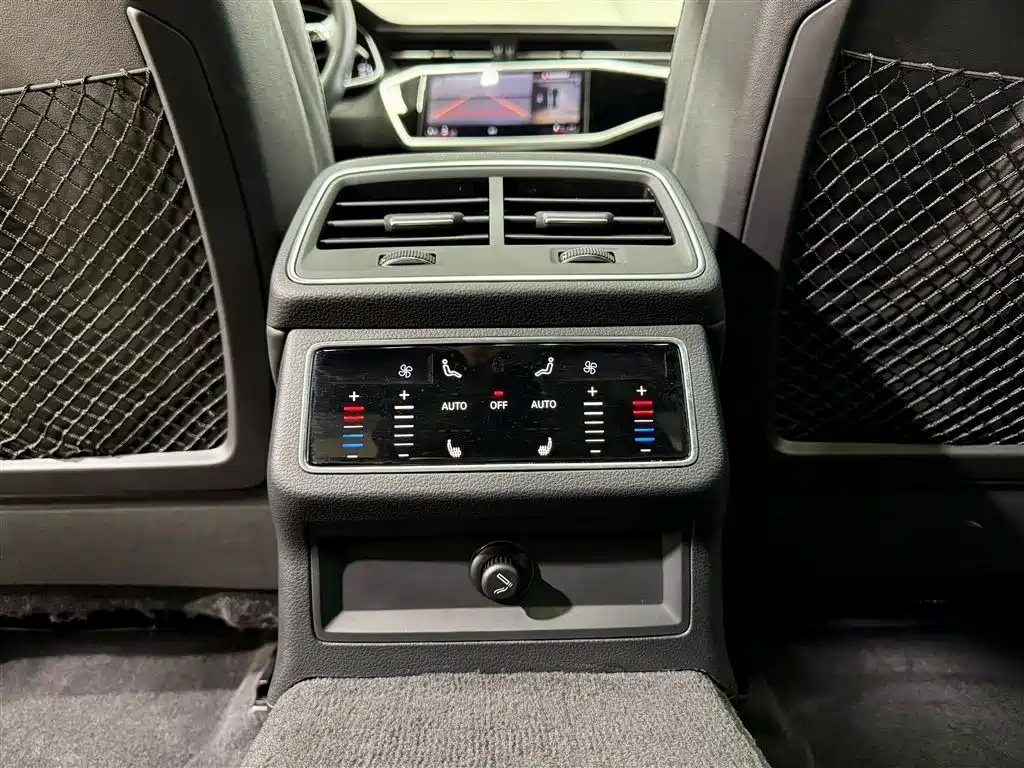 Audi A6L 2021 — фото 22