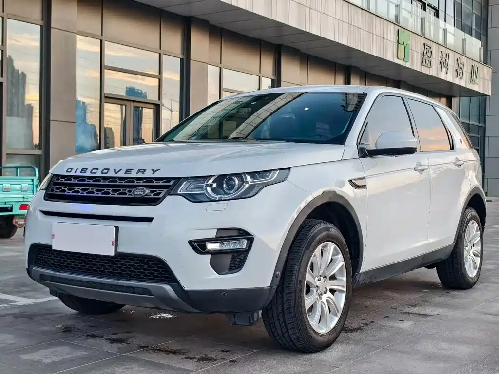 Land Rover Discovery Sport 2018 — фото 1
