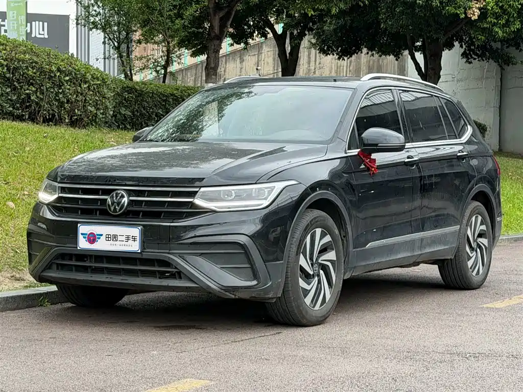 Volkswagen Tiguan L 2024