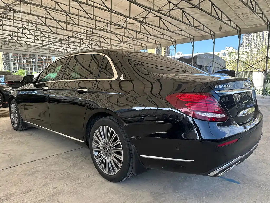 Mercedes-Benz E-Class 2020 — фото 7