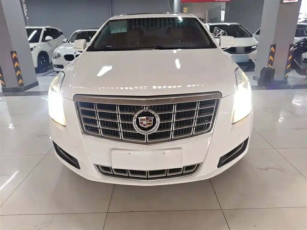 Cadillac XTS 2014 — фото 3