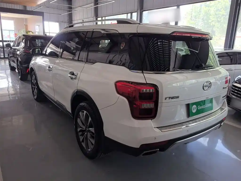 GAC Motor Trumpchi GS8 2019 — фото 23