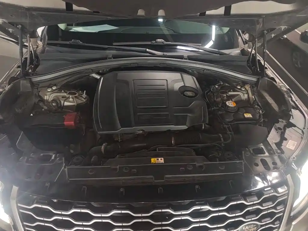 Land Rover Range Rover Velar 2020 — фото 20