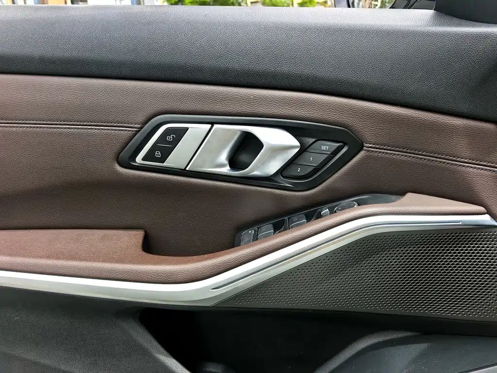 BMW i3 2022 — фото 12