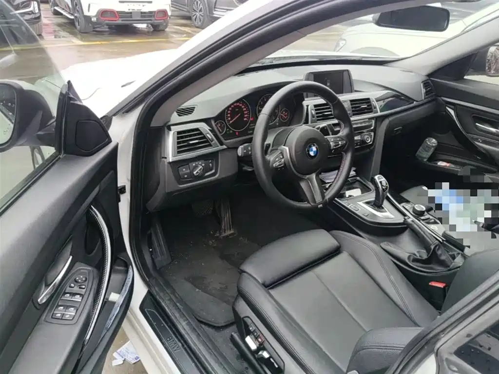 BMW 3 Series GT 2018 — фото 16