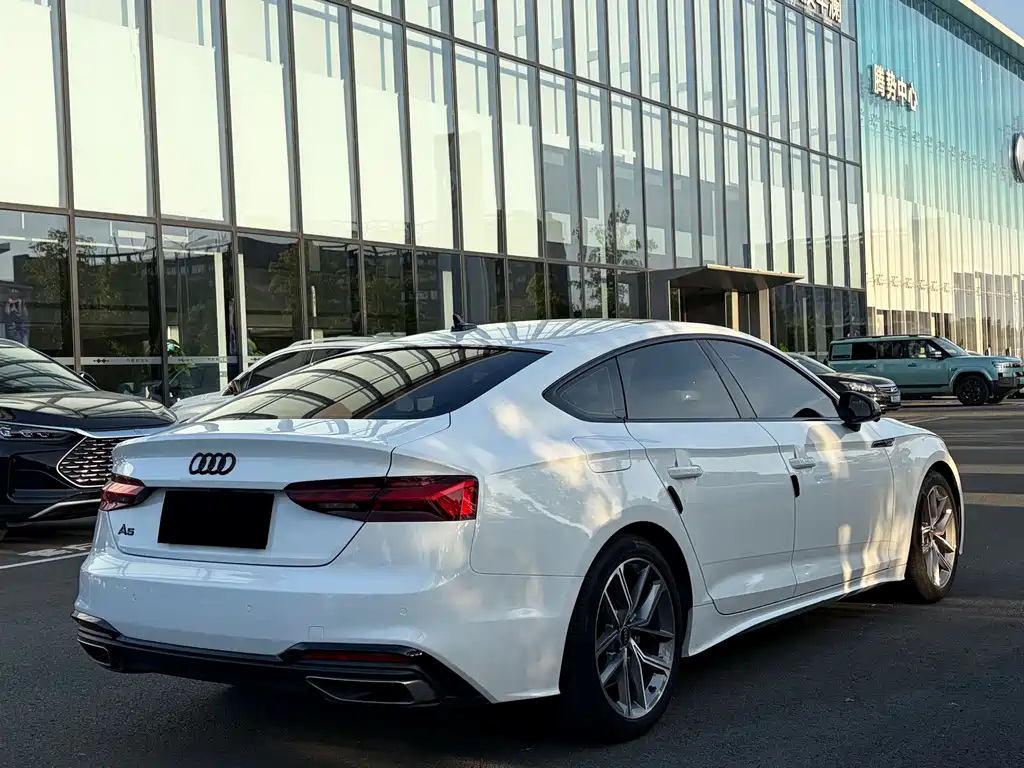 Audi A5 2021 — фото 16