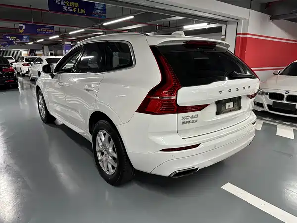 Volvo XC60 2019