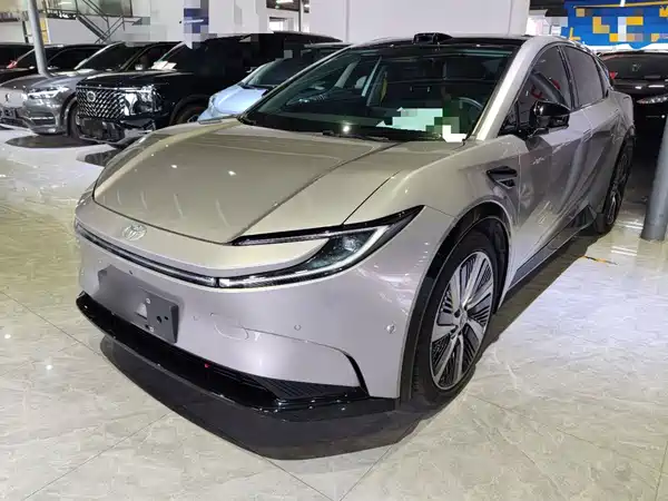Toyota bZ5 2025