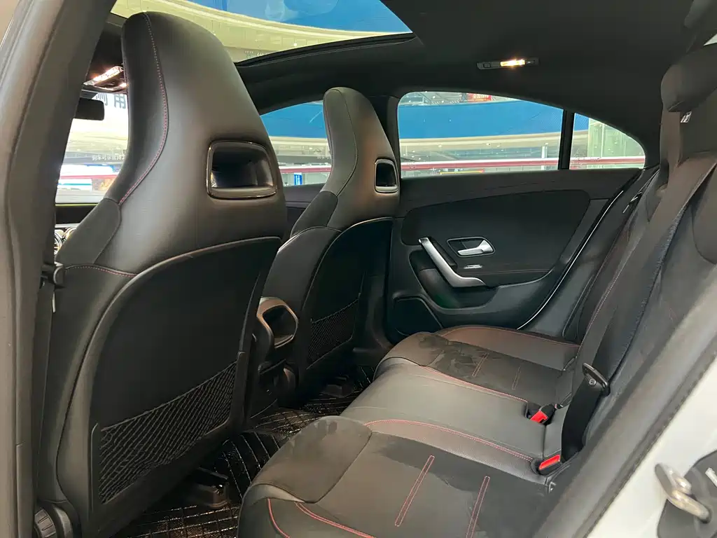Mercedes-Benz CLA 2022 — фото 11