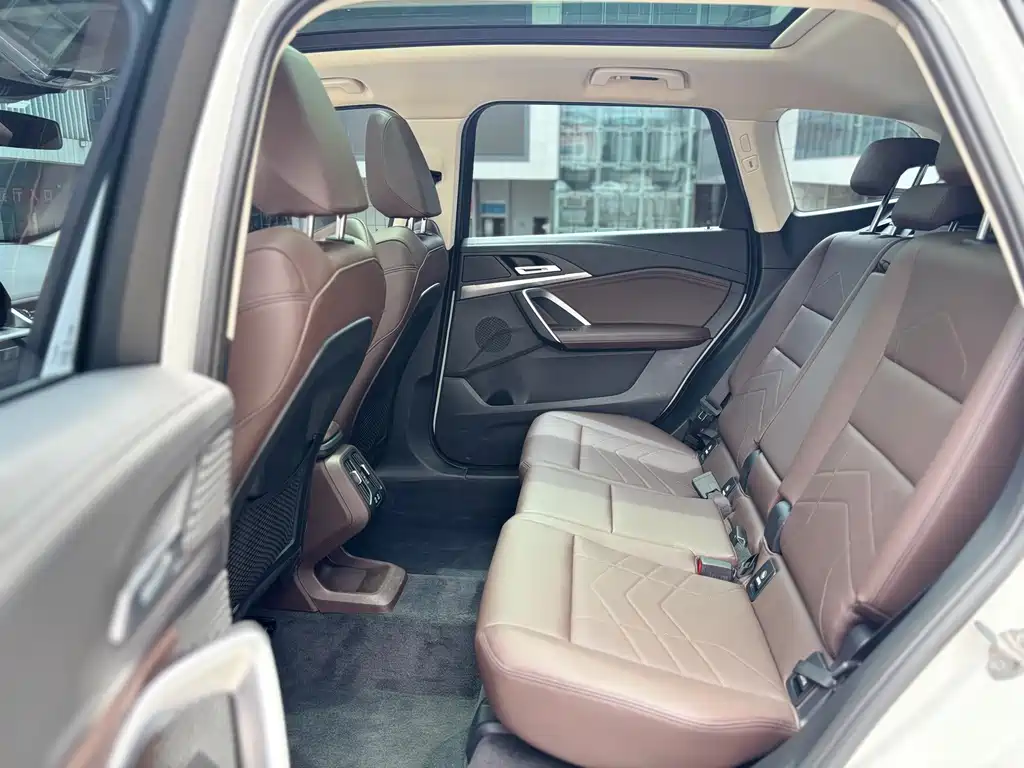 BMW X1 2023 — фото 13