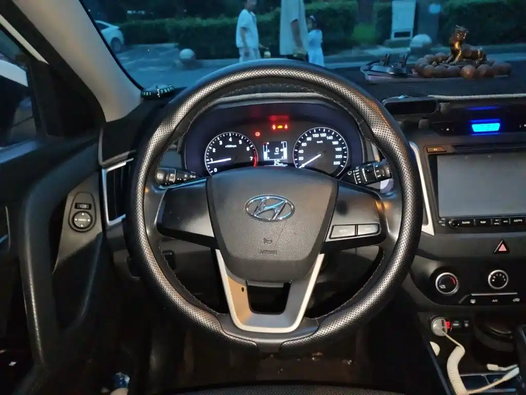 Hyundai ix25 2015