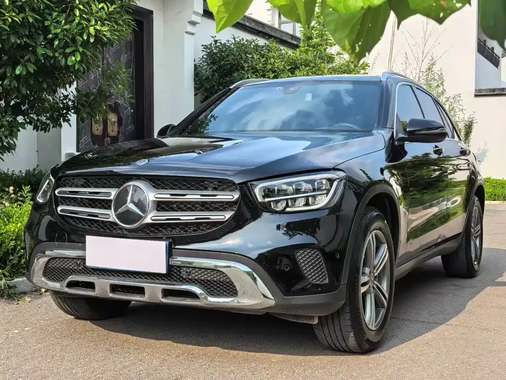 Mercedes-Benz GLC 2021 — фото 1