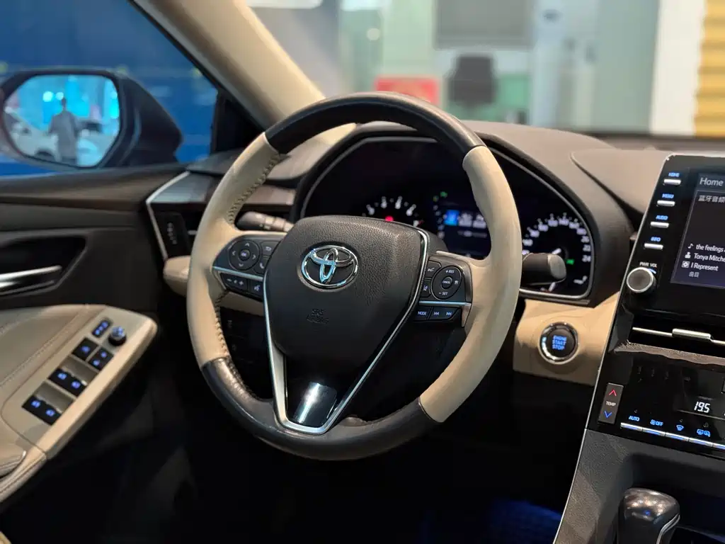 Toyota Avalon 2019 — фото 14