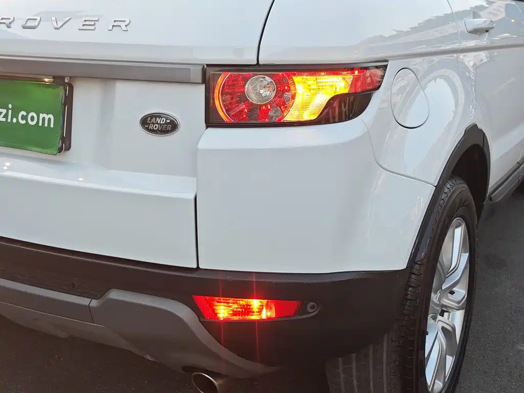 Land Rover Evoque 2016 — фото 8