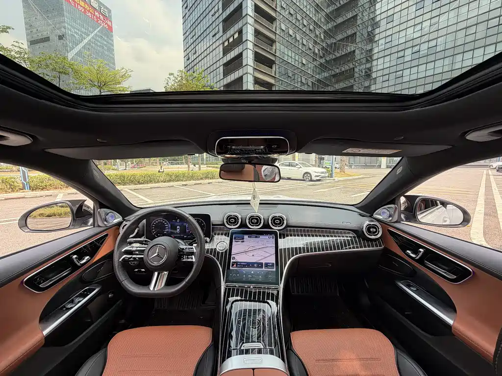 Mercedes-Benz C-Class 2023 — фото 14