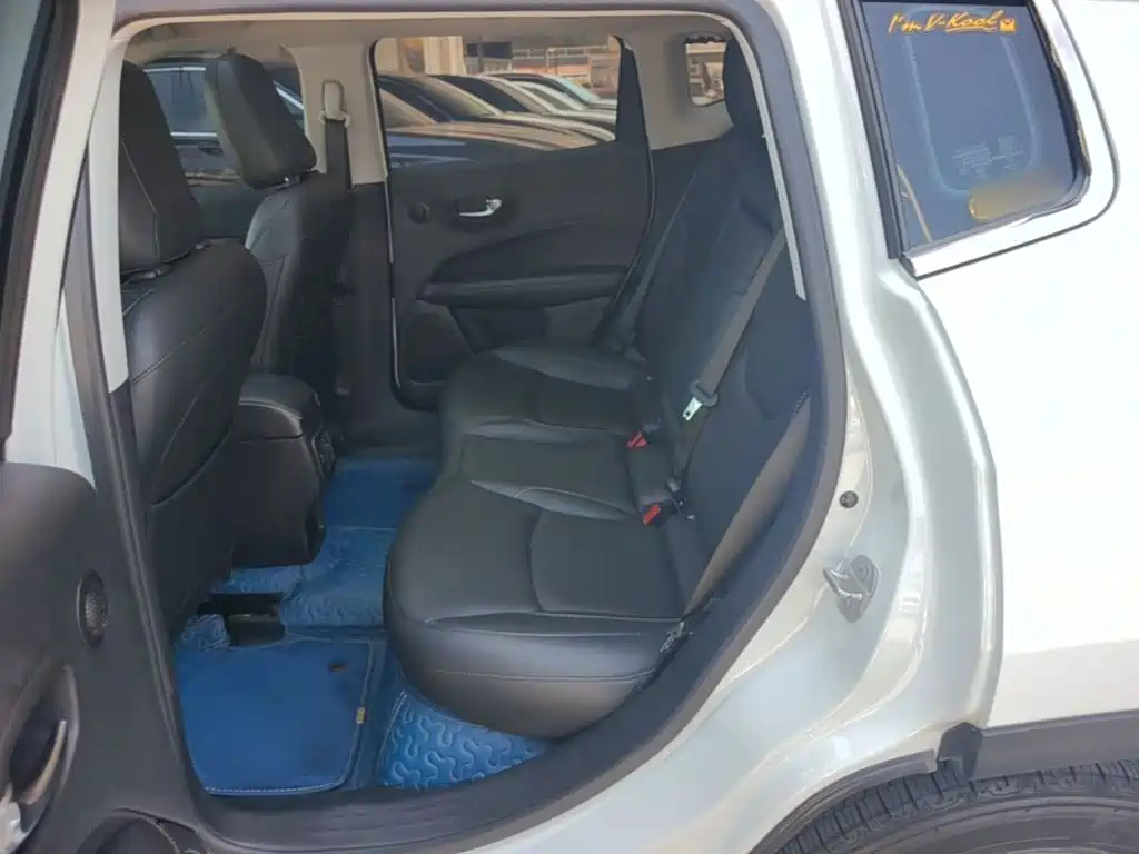 Jeep Compass 2019 — фото 17