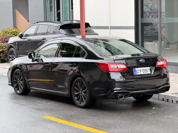 Subaru Legacy 2020