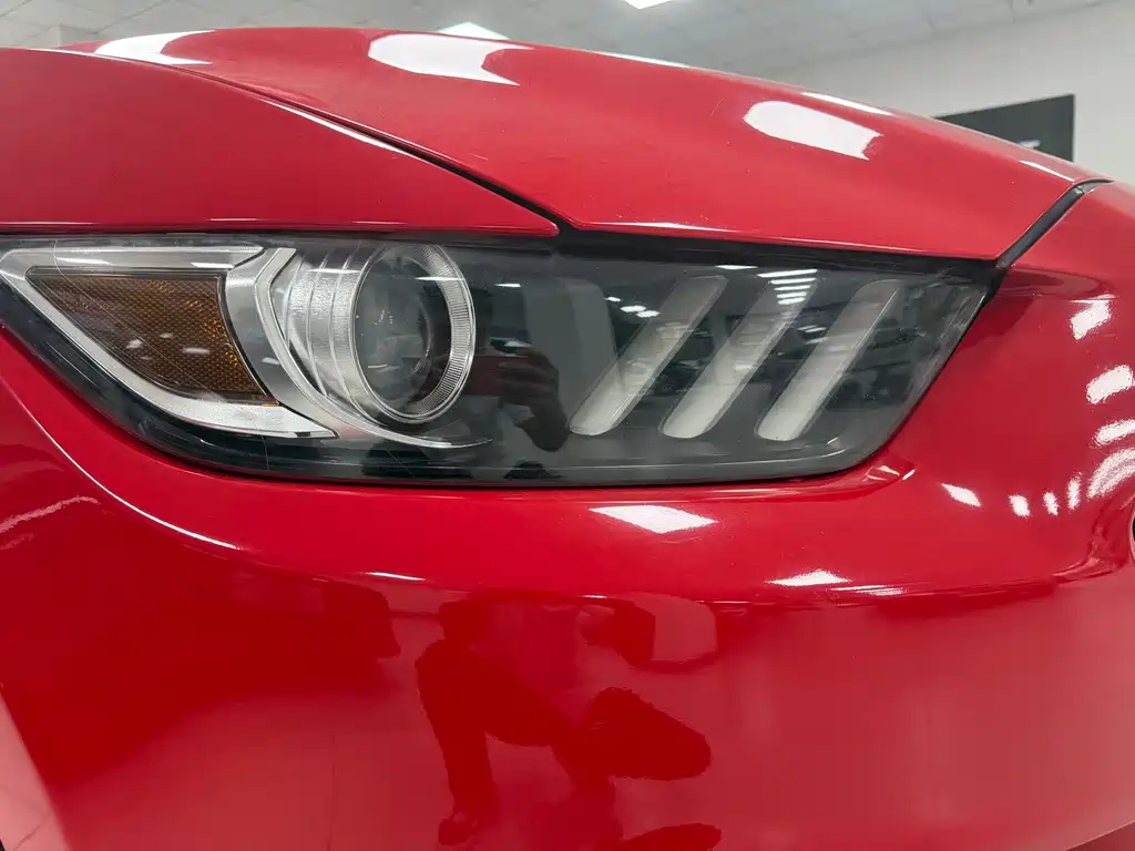 Ford Mustang 2016 — фото 13