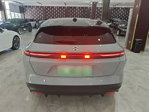 NIO ET5T 2024