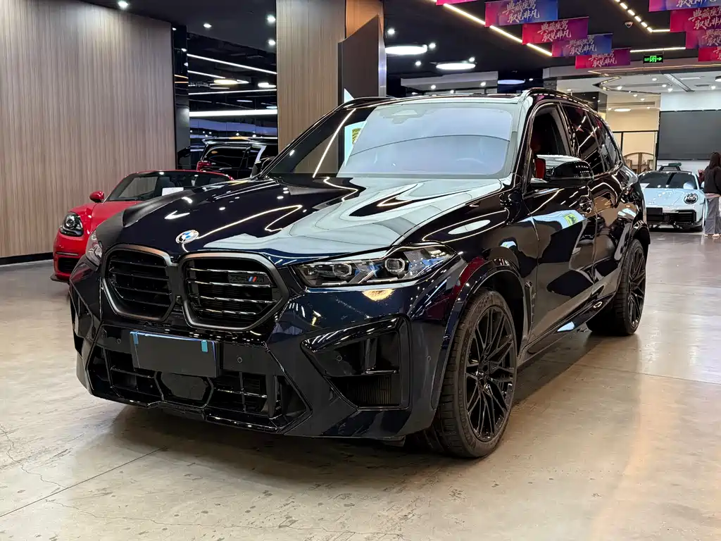 BMW X5 M 2025 — фото 1
